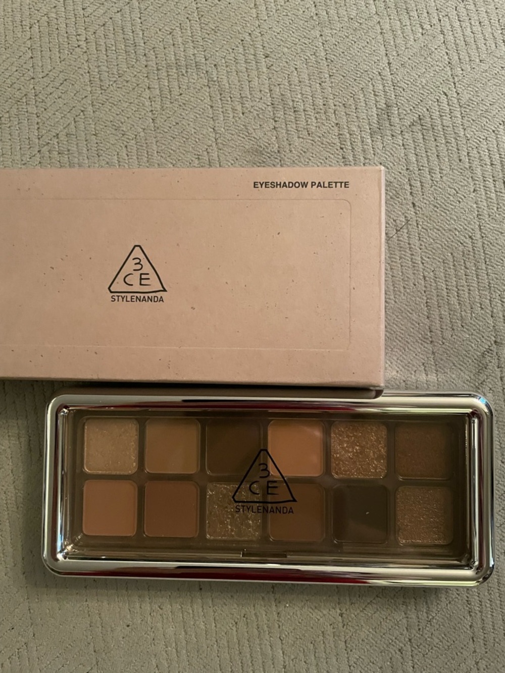 3CE Raw Neutral Gold Brown Eyeshadow Palette